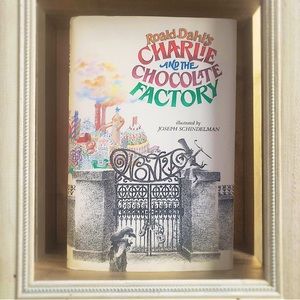 📖Charlie and the Chocolate Factory by Roald Dahl